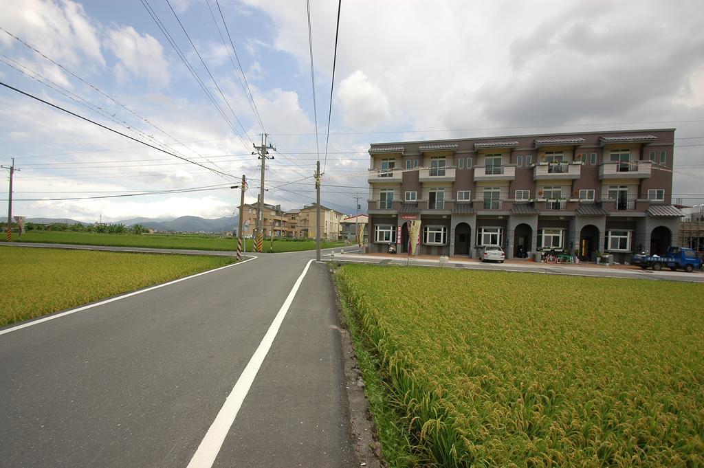 左岸villa 電動麻將k歌包棟主題派對 羅東鎮 エクステリア 写真